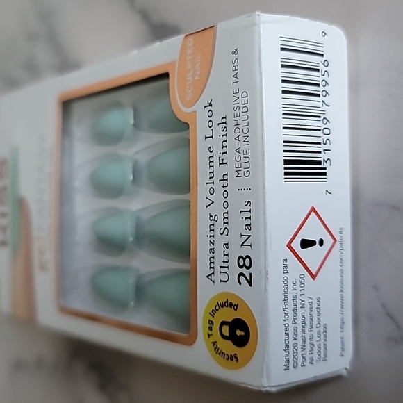 🌵 4/$20 KISS Gel Fantasy Mint Matte Long Nails - Picture 4 of 4
